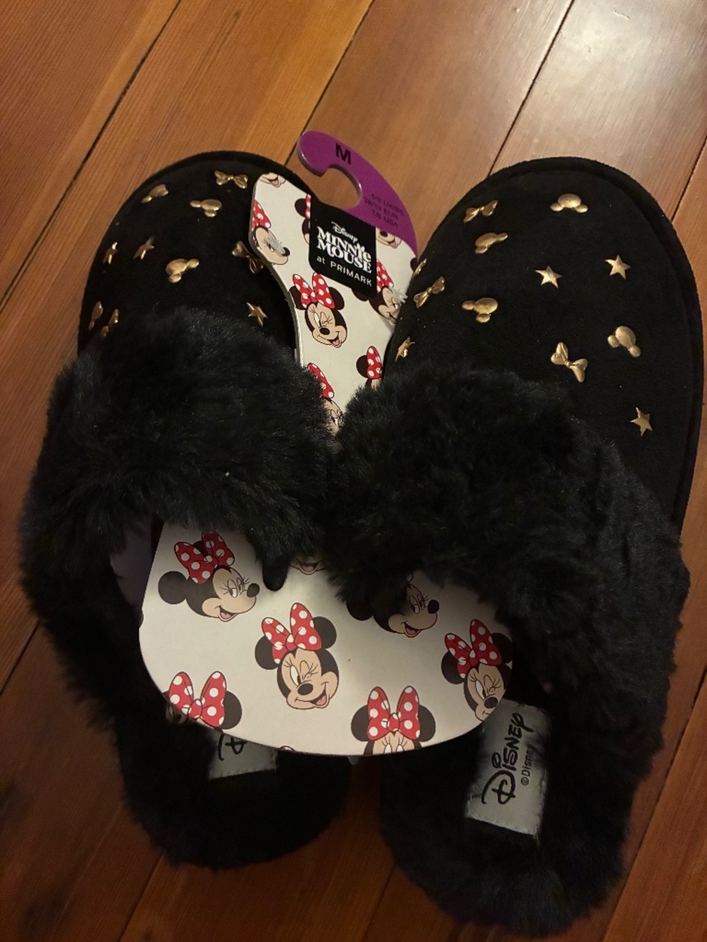 Black fur slippers